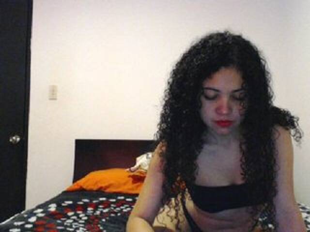 Емитовање снимка екрана Courageuse