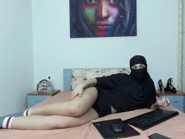 Емитовање снимка екрана CoxElysha