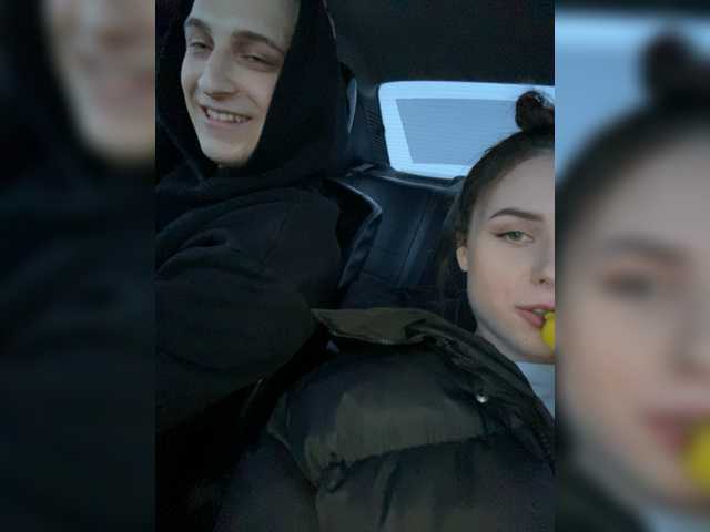 Емитовање снимка екрана CrystaIGirl