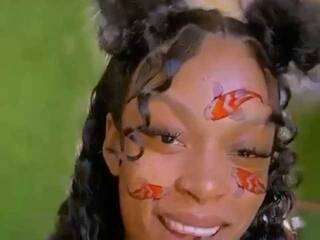 Еротски видео цхат Creamcandy