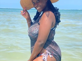 Еротски видео цхат Creamybre