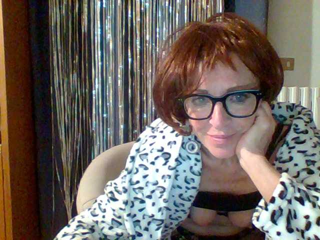 Емитовање снимка екрана Crisalideal