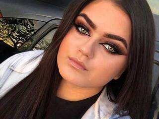 Еротски видео цхат Criss2603