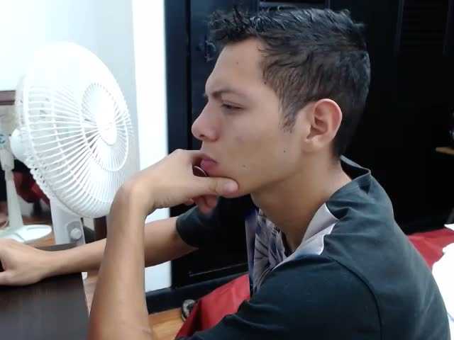 Емитовање снимка екрана CRISTALYNACHO