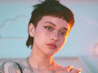 Еротски видео цхат crymia