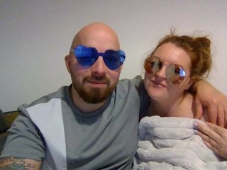 Еротски видео цхат CuriousCouple91