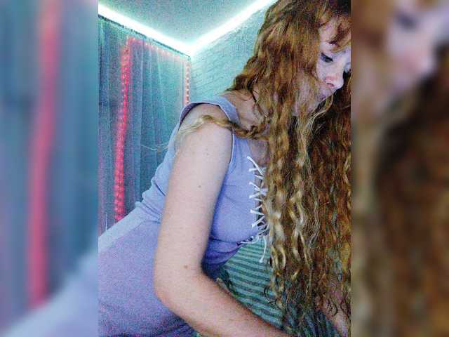 Фотографије Curlyhair65 Привет, рада быть с вами) lovense от 1 ток, любимое вибро 20 ток