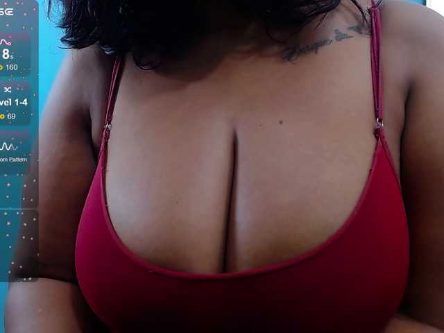Емитовање снимка екрана curvymommyy