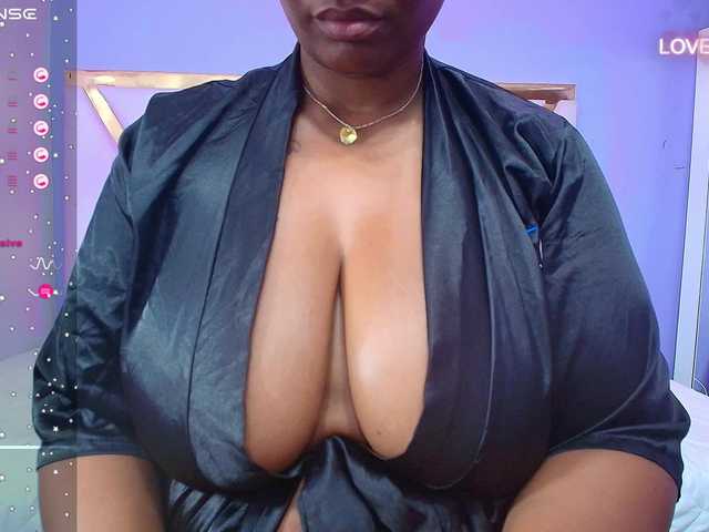 Емитовање снимка екрана curvymommyy