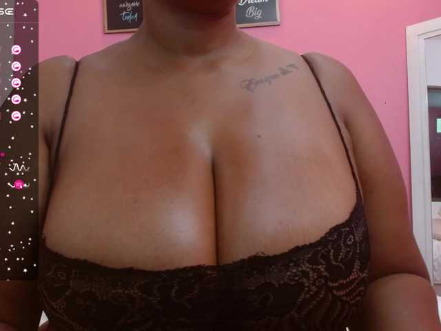 Емитовање снимка екрана curvymommyy