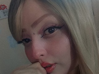 Еротски видео цхат CurvyQueen