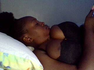 Еротски видео цхат Curvysexy