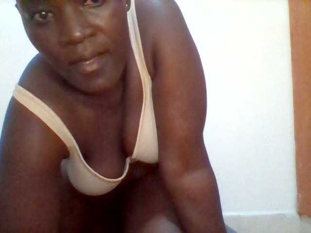 Емитовање снимка екрана Cuteblacksexyass