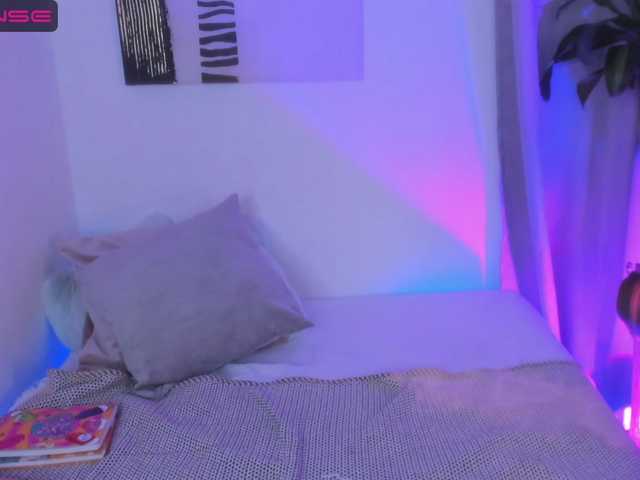 Емитовање снимка екрана Cuteeeva18