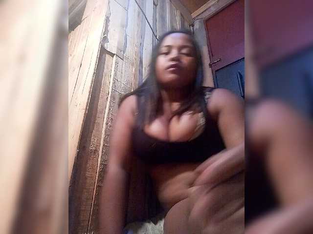 Емитовање снимка екрана Cynthiawalker