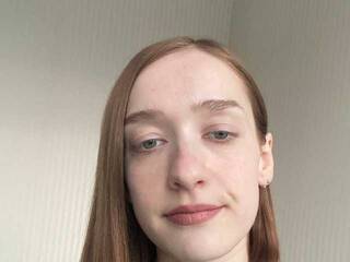 Еротски видео цхат DacotaDoll