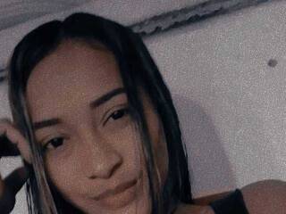 Еротски видео цхат DahianaSmith1