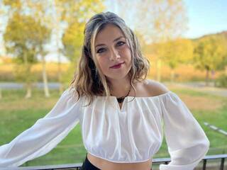 Еротски видео цхат DaisyVibes