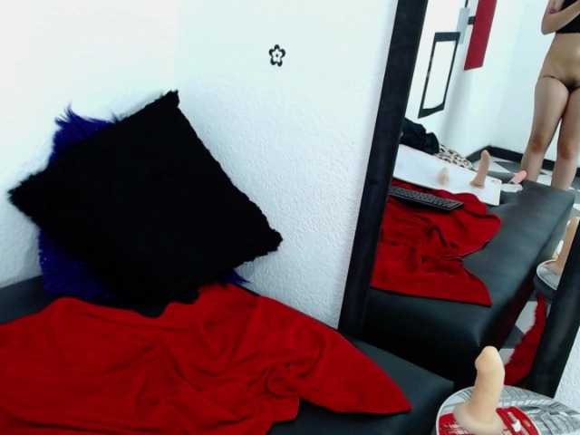 Емитовање снимка екрана danny-lovve