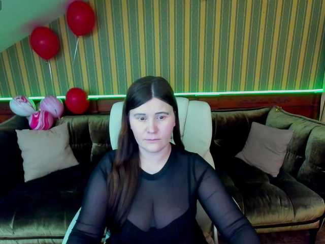 Емитовање снимка екрана DarinaKarlotta