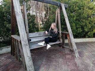 Еротски видео цхат MelodiaMoon