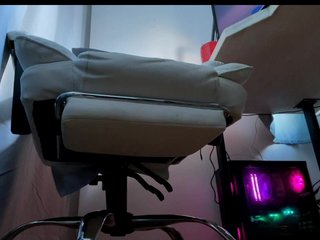 Еротски видео цхат DarinaWilson