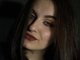 Еротски видео цхат Dark-Shine