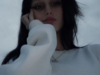 Еротски видео цхат DarknessQueen