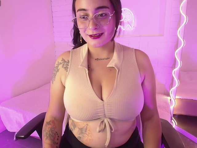 Емитовање снимка екрана Darling-tay