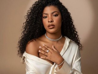 Еротски видео цхат Dayanacarson