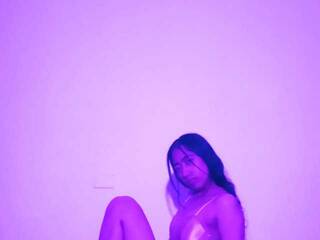 Еротски видео цхат DayanDreamsJM