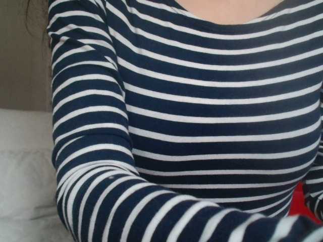 Емитовање снимка екрана DeesseDivine