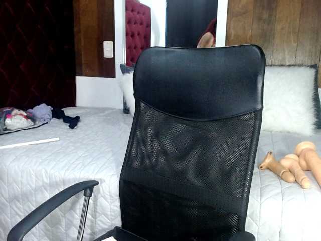 Емитовање снимка екрана DeborahFox