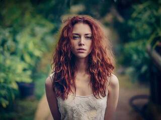 Еротски видео цхат DebraForcus