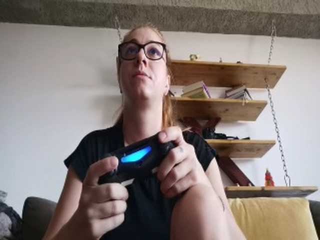 Емитовање снимка екрана DeeanaEvans