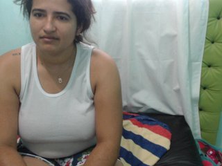 Емитовање снимка екрана deliciahotxx