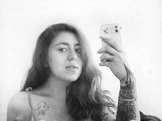 Еротски видео цхат FortuneCarmen