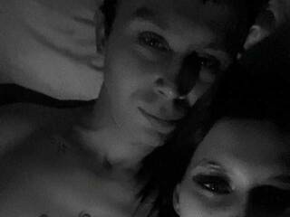 Еротски видео цхат Sexy-and-Garry