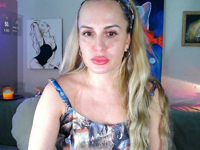 Емитовање снимка екрана Diana0803