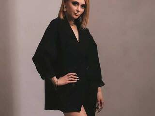 Еротски видео цхат Dillza