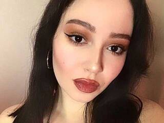 Еротски видео цхат DirtyMelody