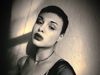 Еротски видео цхат Dita-Jung