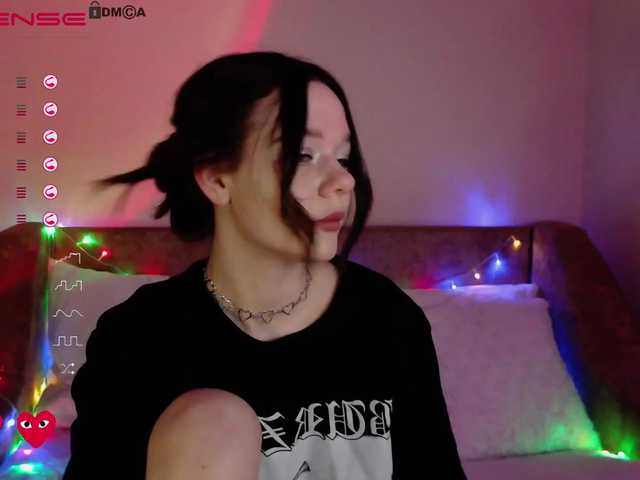 Емитовање снимка екрана HOLLY_BIBLE