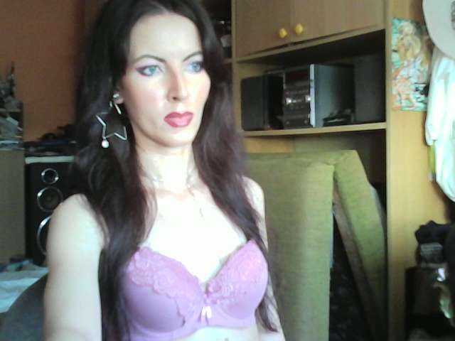 Емитовање снимка екрана DizaKitty