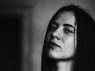 Еротски видео цхат Djunia