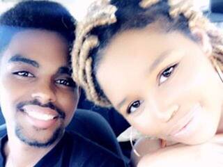 Еротски видео цхат Dlatrice47