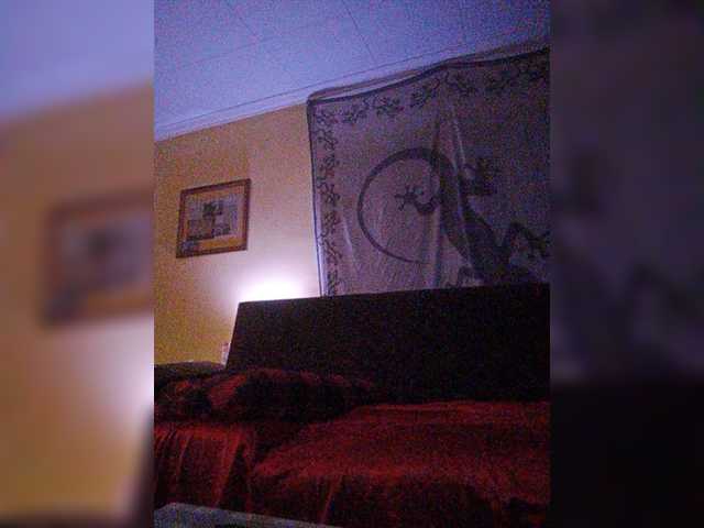 Емитовање снимка екрана Doggysx