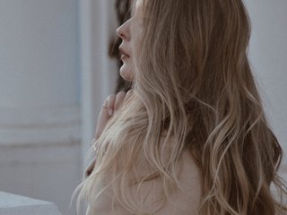 Еротски видео цхат DolceBambyna1
