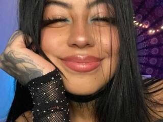 Еротски видео цхат Dollcam