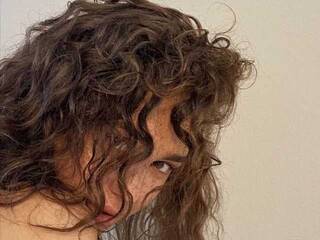 Еротски видео цхат Dominica-Sweety